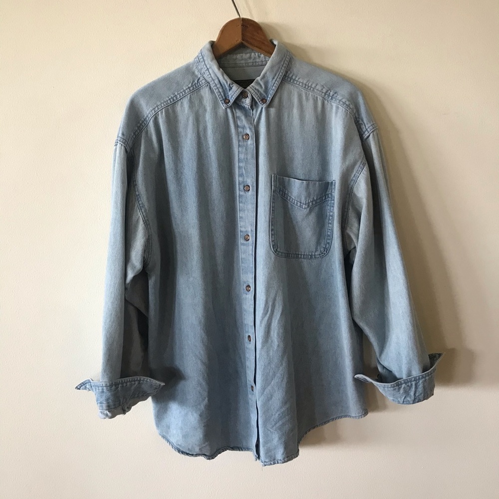 Eddie Bauer Chambray Shirt size Large